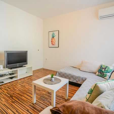 Apartment Guest House Leo Zadar Exteriér fotografie